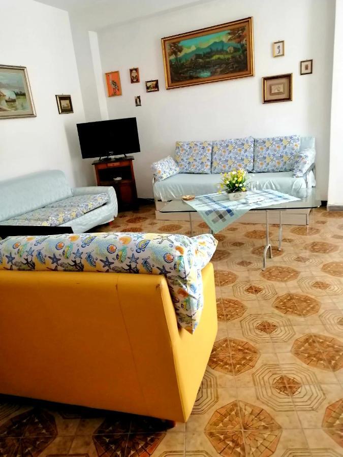 Апартаменти La Casa Di Pina Кастелламмаре-дель-Гольфо Екстер'єр фото